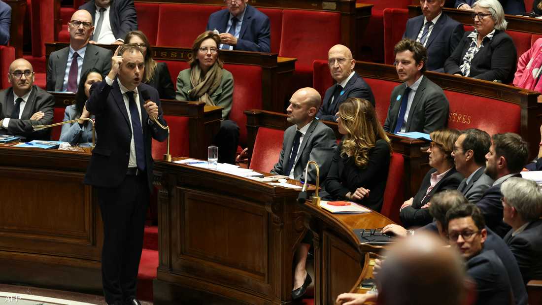لتفادي حجب الثقة.. الحكومة الفرنسية تعلق إصلاح نظام التقاعد