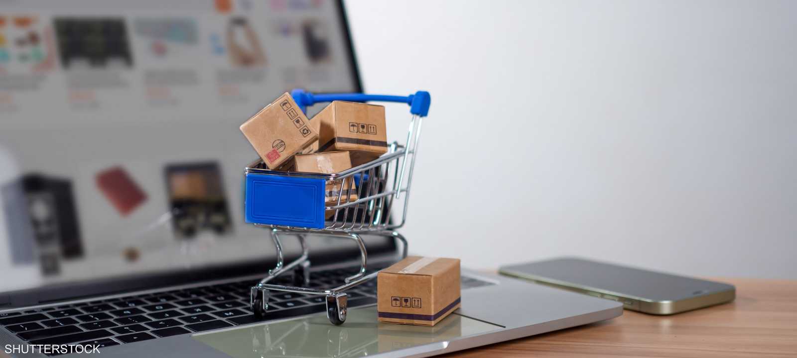 التسوق الليلي عبر الإنترنت