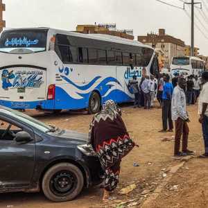 سوء الأوضاع الأمنية يجبر السكان على مغادرة العاصمة السودانية