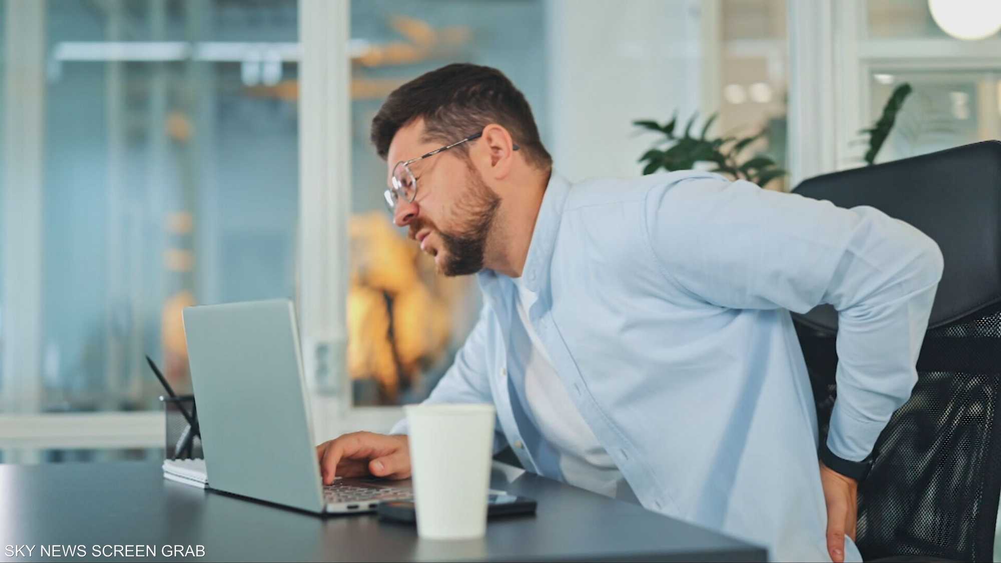 آلام العمود الفقري.. أسوأ أعداء الصحة