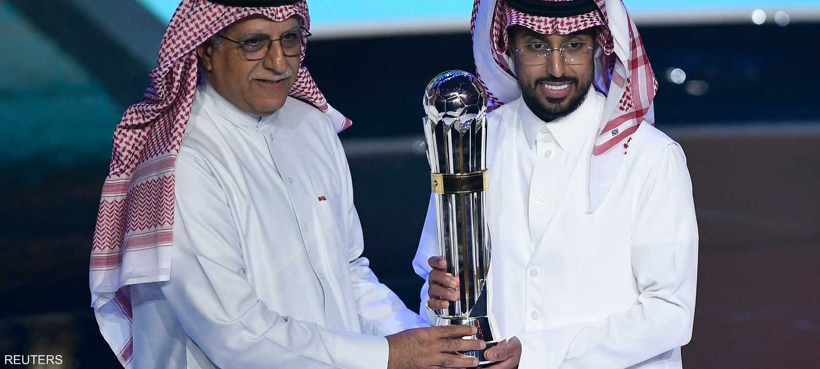 الدوسري تألق مع الهلال ومنتخب السعودية