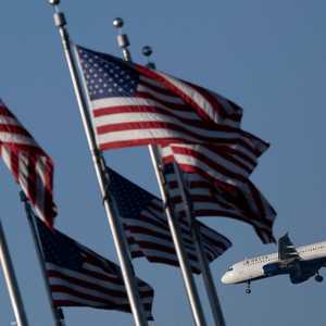 شركات الطيران الأميركية تواجه اضطرابات حادة تحت وطأة الإغلاق