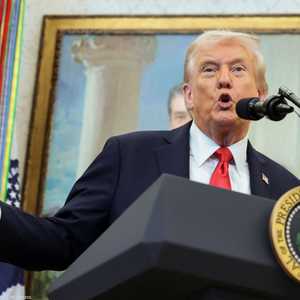 الرسوم غير مستدامة؟ تصريحات ترامب تهز المعادن الثمينة