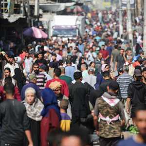 سكان غزة يمنون النفس بوقف الحرب