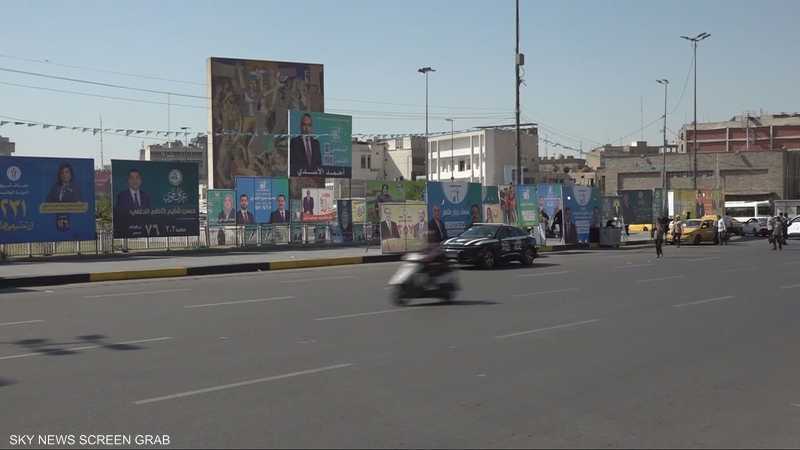 مرشحون للبرلمان العراقي يستخدمون معدات بناء لاستمالة الناخب