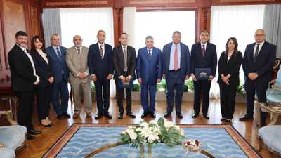 قناة السويس