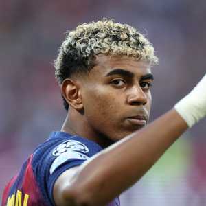 نجم برشلونة لامين يامال