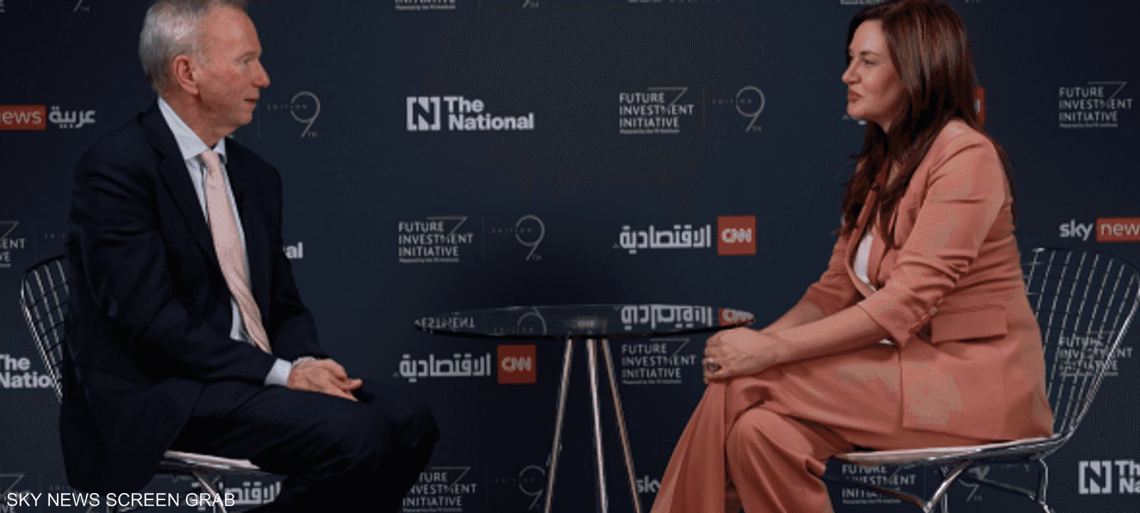 أشاد شميت بموقف ترامب من الذكاء الاصطناعي