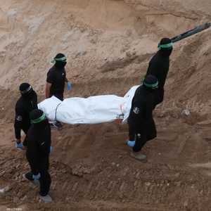 الصليب الأحمر يدين "الاستخراج المدبر" لرفات رهينة في غزة