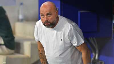 من سائق حافلة إلى خامس الليغا.. مدرب إسبانيول "ظاهرة الدوري"