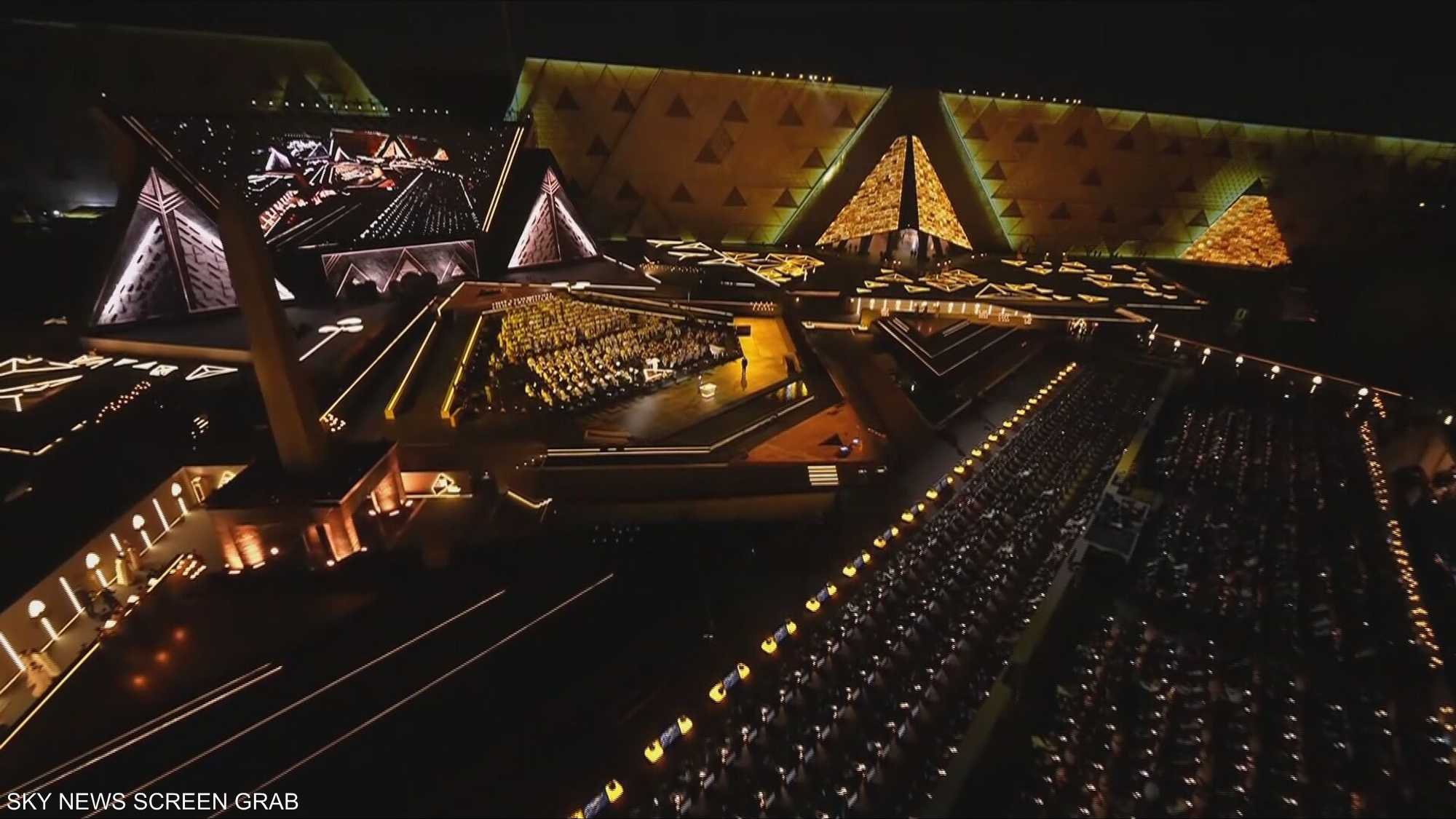 انطلاق حفل افتتاح المتحف المصري الكبير