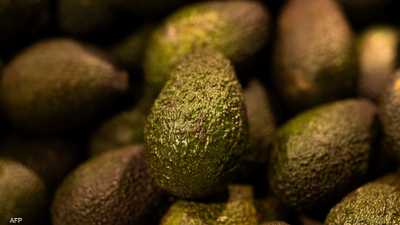 تختلف نكهة وملمس القشرة باختلاف نوع الأفوكادو