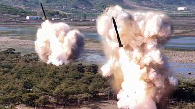 كوريا الشمالية تطلق صواريخ بالتزامن مع زيارة أميركية للحدود