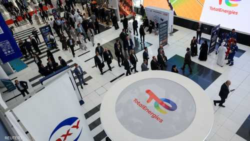 أديبك 2025 - شعار توتال