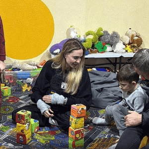 أنجلينا جولي تجري "زيارة مفاجئة" إلى جنوب أوكرانيا