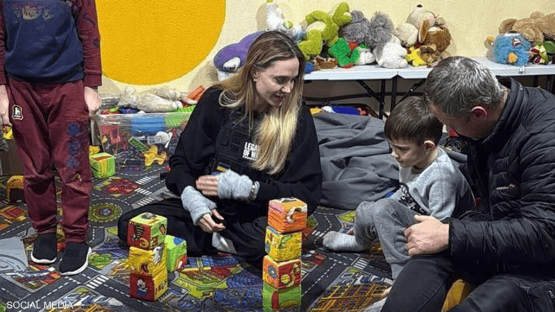 أنجلينا جولي تجري "زيارة مفاجئة" إلى جنوب أوكرانيا