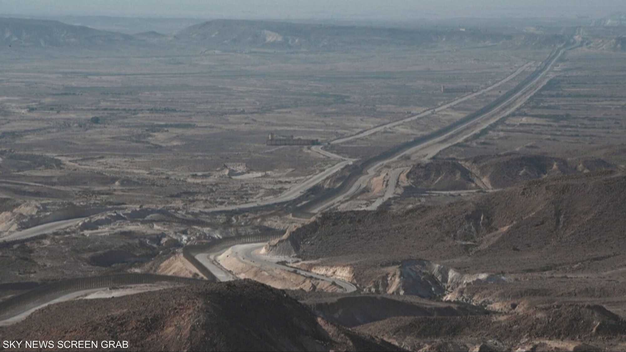 إسرائيل تغلق حدودها مع مصر وتحولها لمنطقة عسكرية