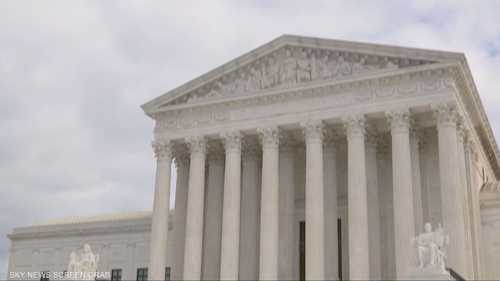 المحكمة الأميركية العليا تنظر في شرعية رسوم ترامب الجمركية