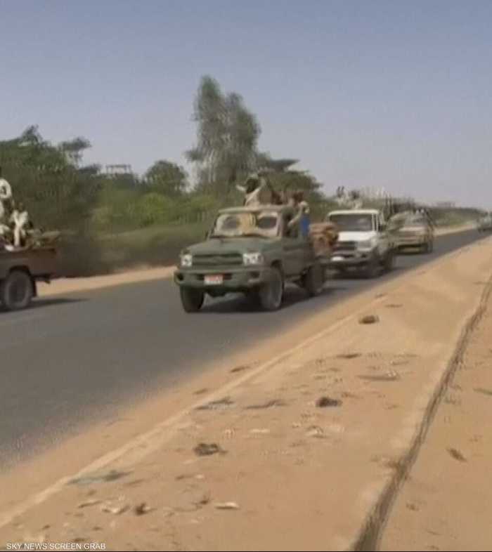 السودان.. الدعم السريع تقبل الهدنة والبرهان يتمسك بالقتال