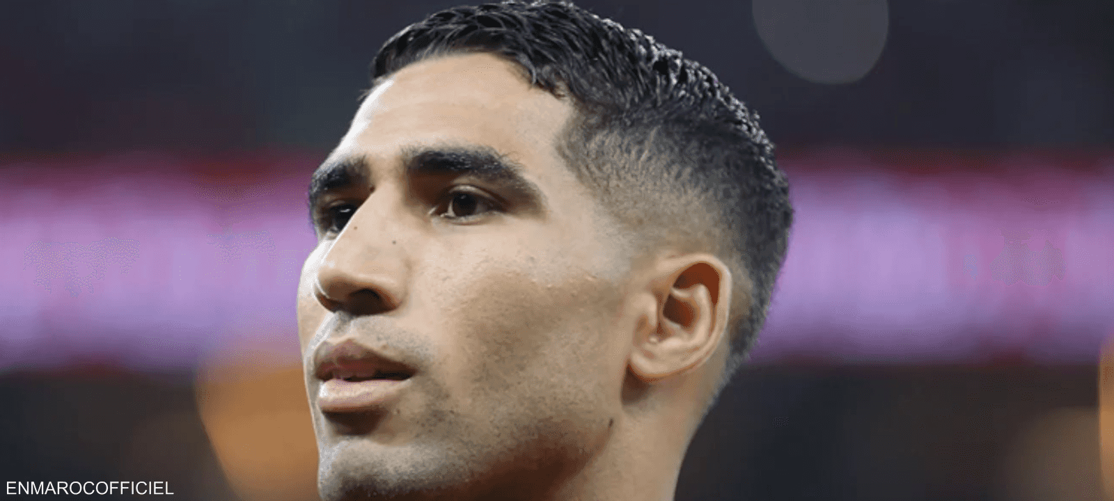 أشرف حكيمي بقميص المنتخب المغربي