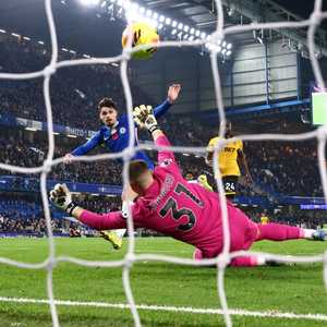 بيدرو يحرز الهدف الثالث في مرمى وولفرهامبتون