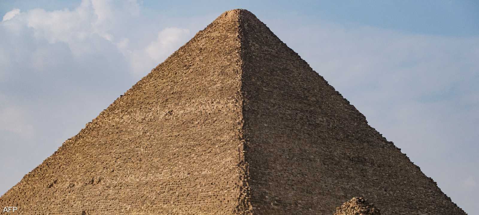 هرم خوفو_أرشيف