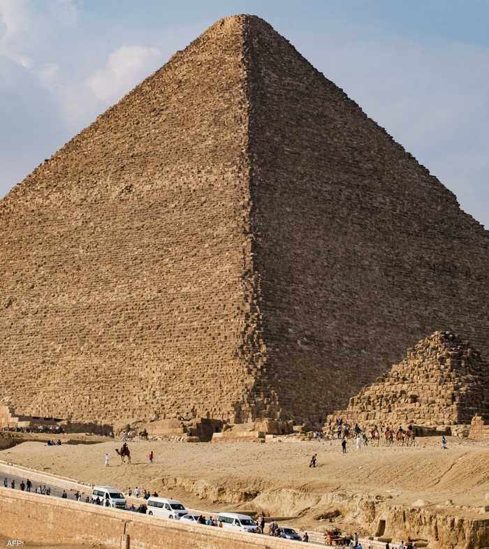 هرم خوفو_أرشيف