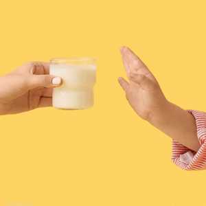 تفشي حالات تسمم بين رضع في عشر ولايات بسبب حليب