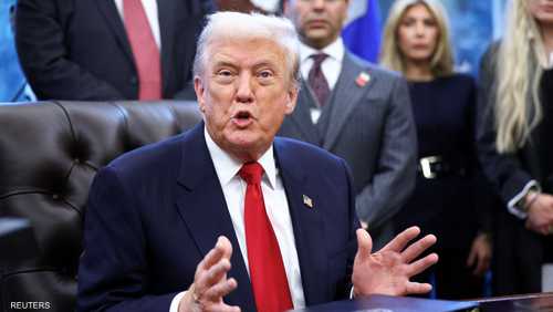 ترامب يحذر من تبعات حكم المحكمة العليا على الرسوم