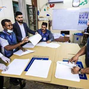 الشروع بعملية العد والفرز الإلكتروني بعد غلق صناديق الاقتراع