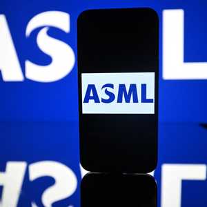 شركة ASML الهولندية