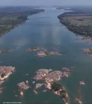 متظاهرون من السكان الأصليين يحتجون في قمة المناخ بالبرازيل