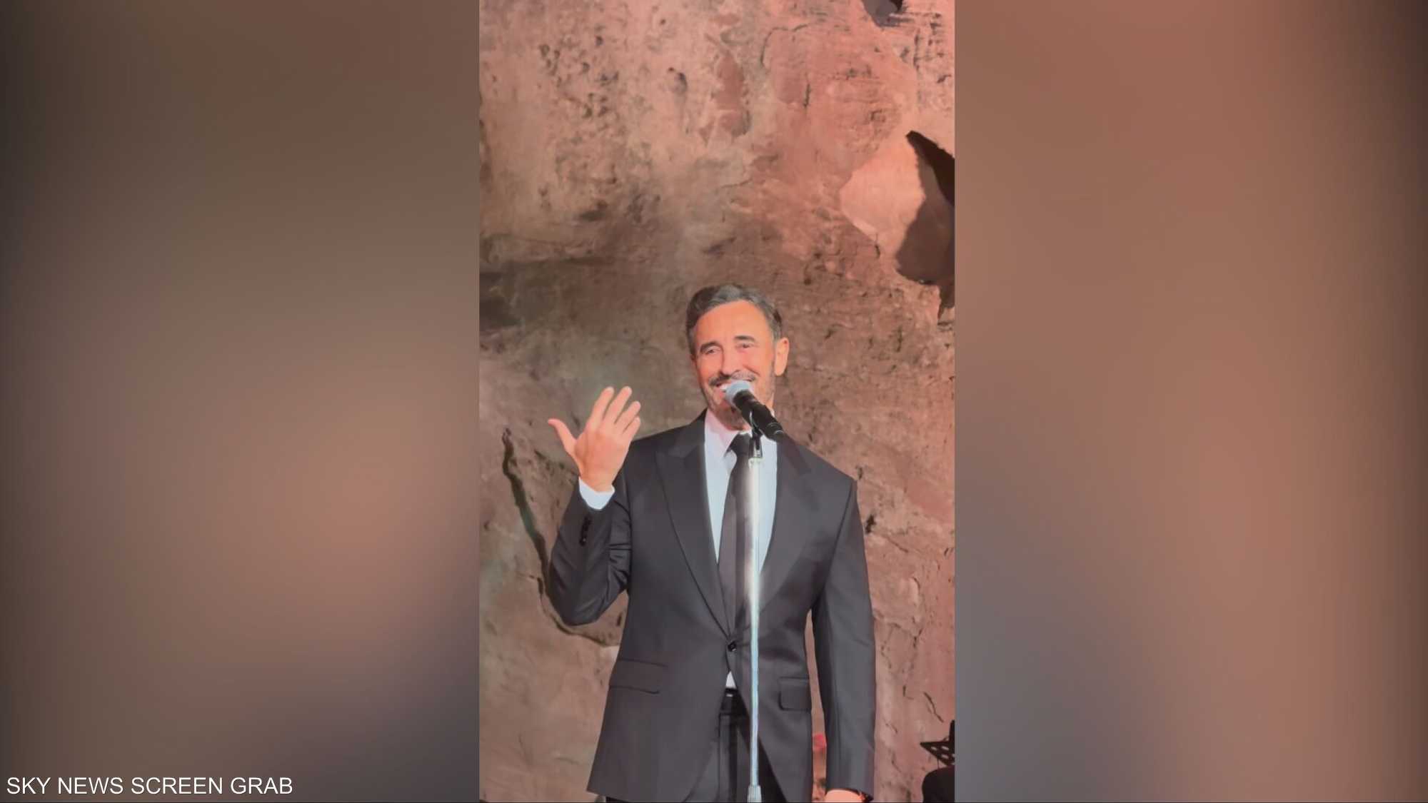 كاظم الساهر بحفل البتراء وصف بحفل الأحلام