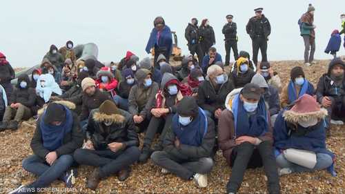 الحكومة البريطانية تدافع عن إجراءاتها لإصلاح نظام اللجوء