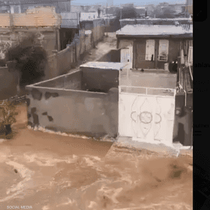 الفيضانات تجتاح مدينة مسجد سليمان في محافظة خوزستان