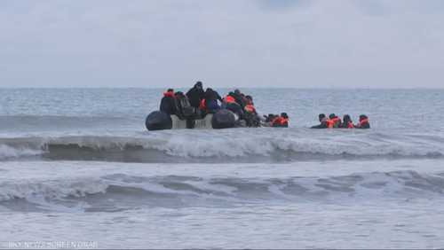 بريطانيا تعلن قواعد جديدة لتقييد الهجرة غير الشرعية