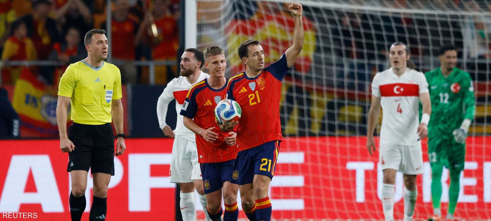 من مباراة إسبانيا وتركيا