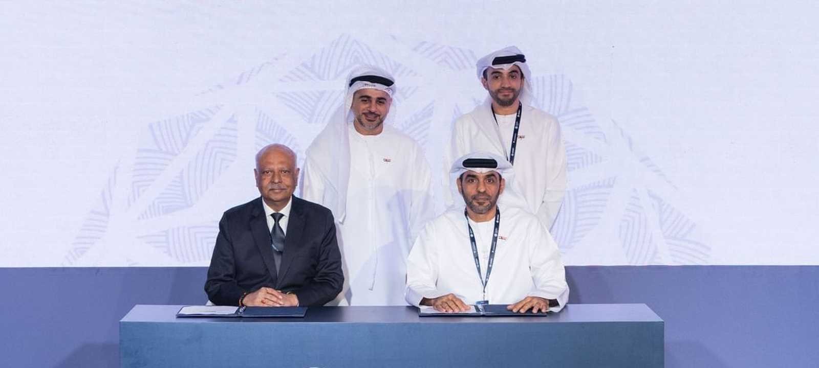 موانئ أبوظبي توقع اتفاقيتي مساطحة مع شركتين هنديتين