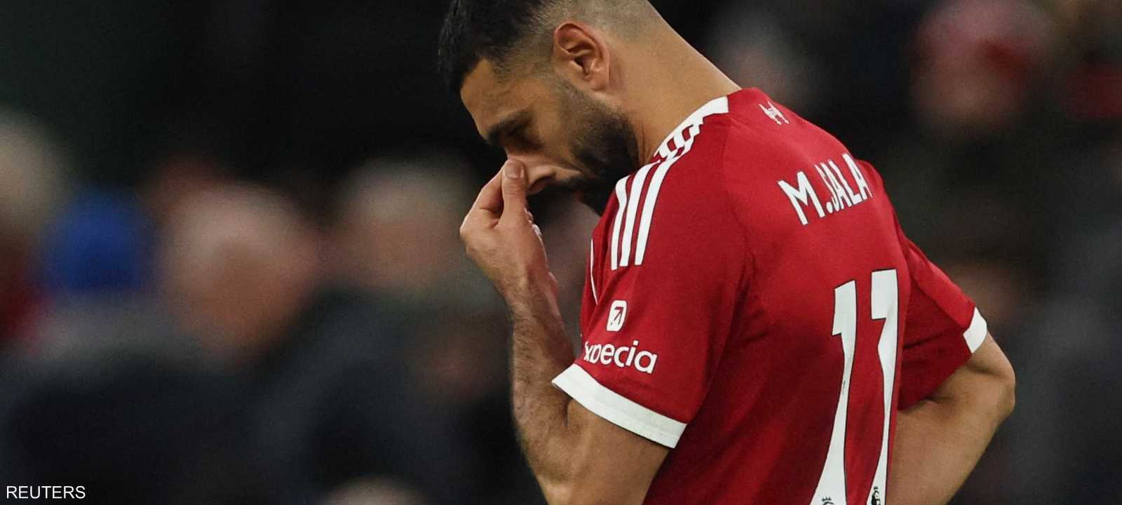يحتفل محمد صلاح بخوض 300 مباراة بقميص ليفربول