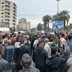 جانب من الاعتصام في حمص