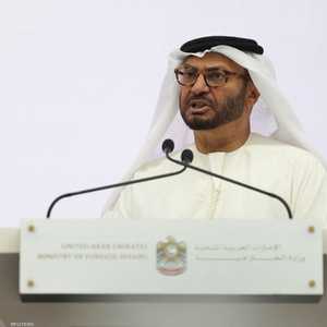 قرقاش تحدث عن الدعم الإنساني الإماراتي للسودان