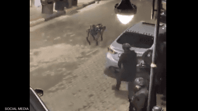 فيديو.. روبوت يشارك في "عملية الرمثا" الأمنية في الأردن