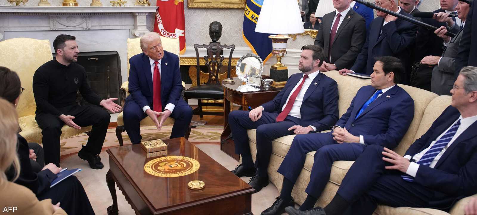 ترامب وجيه دي فانسى وروبيو خلال لقاء زيلينسكي