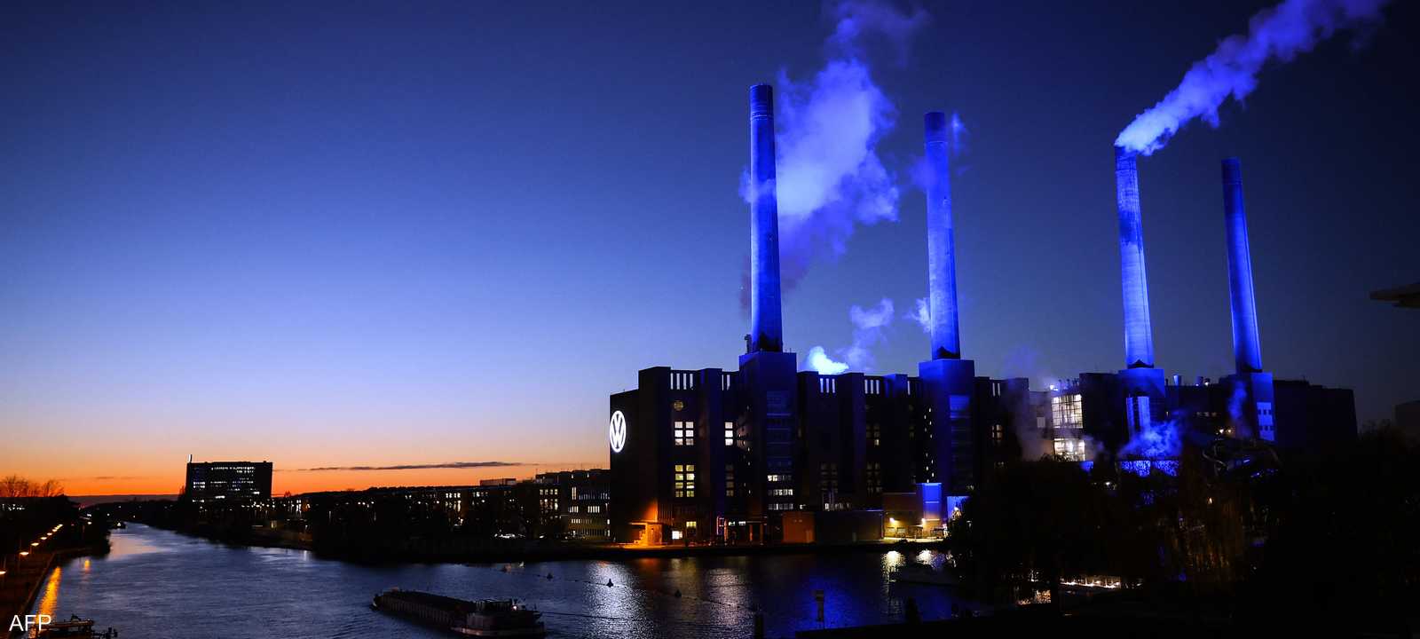 المقر الرئيسي لشركة صناعة السيارات الألمانية فولكس فاغن