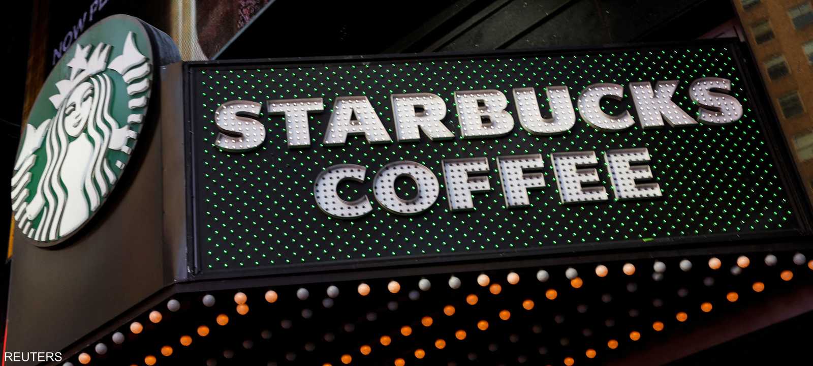 متجر ستاربكس في تايمز سكوير في مدينة نيويورك