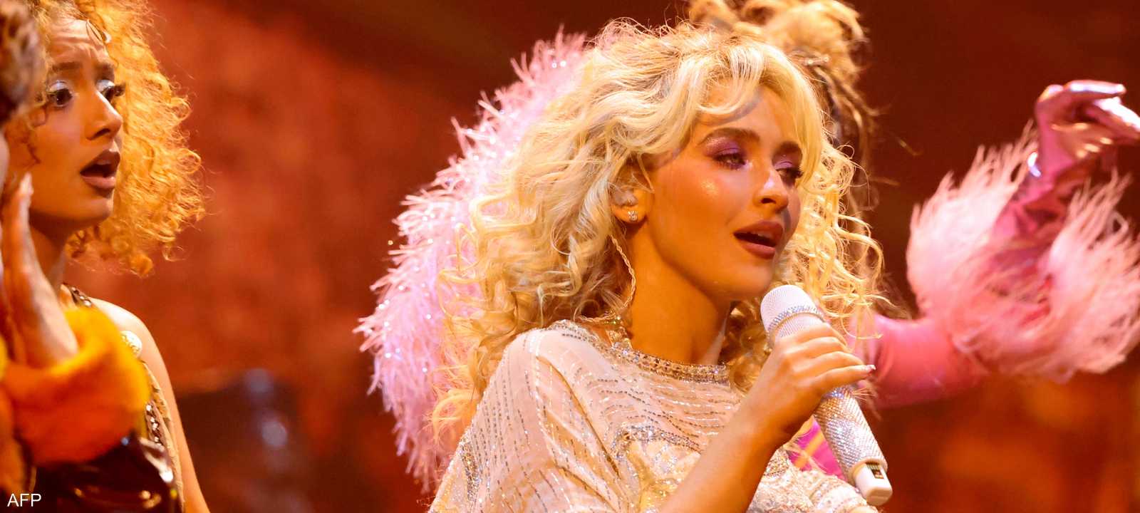 نجمة البوب الأميركية سابرينا كاربنتر