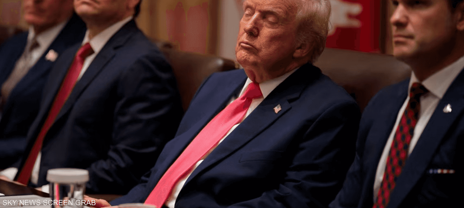 ترامب خلال الاجتماع