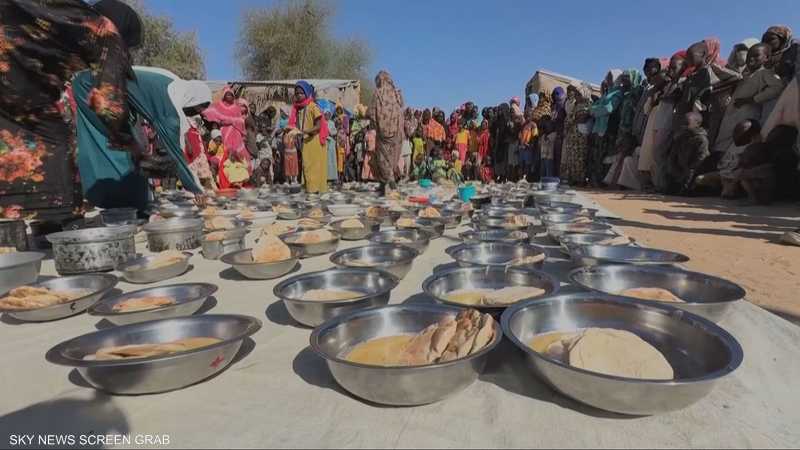 التكايا.. ركيزة إغاثة المتضررين في أزمات الحرب