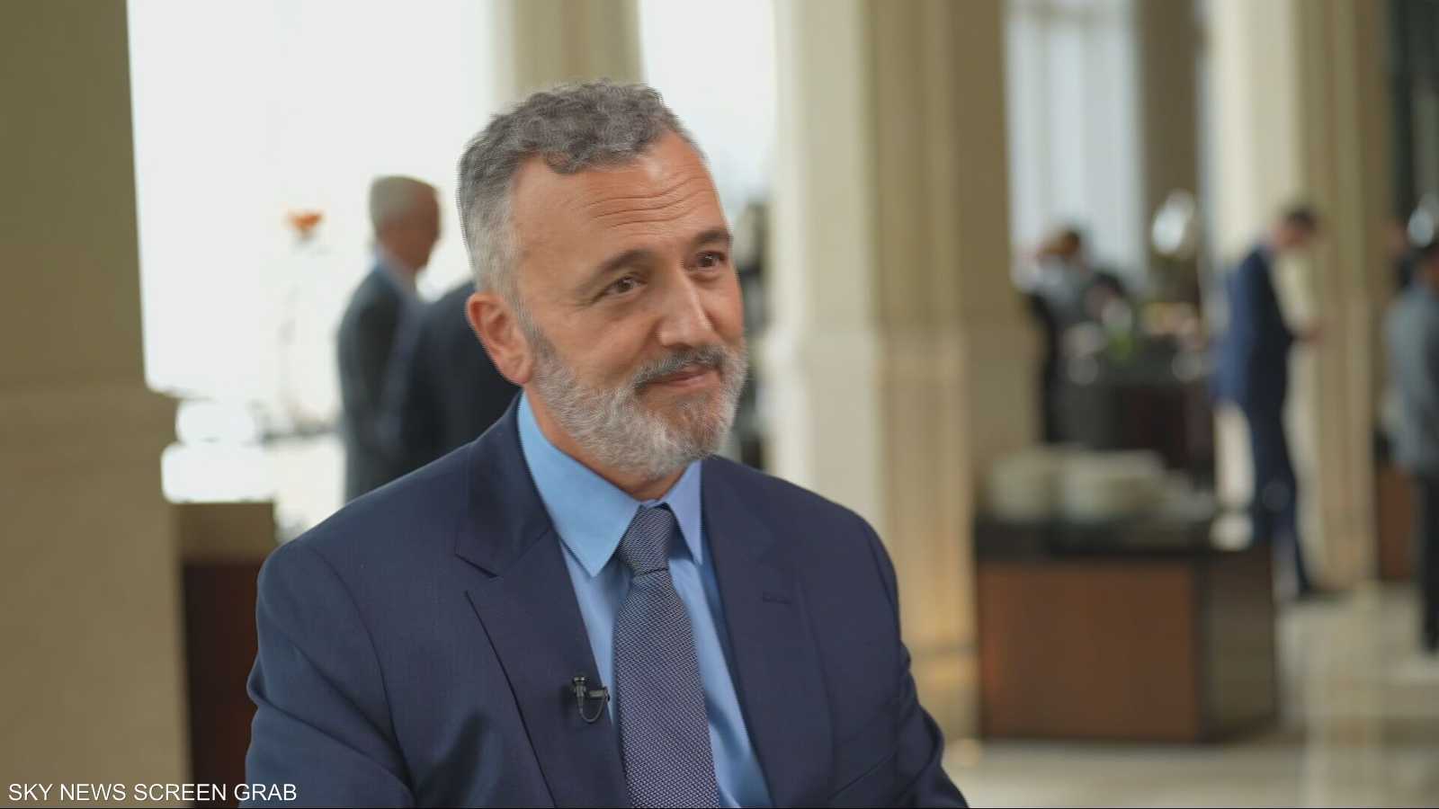 الرئيس التنفيذي لـ Shell Foundation - جوناثان برمان