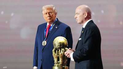 ترامب يتوج بجائزة الفيفا للسلام